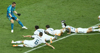 Akinfeev’s hand-feet combination knocks out Spain